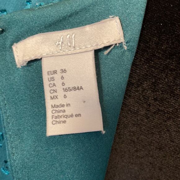 Emerald Green HM long sleeve shift dress - Picture 5 of 5